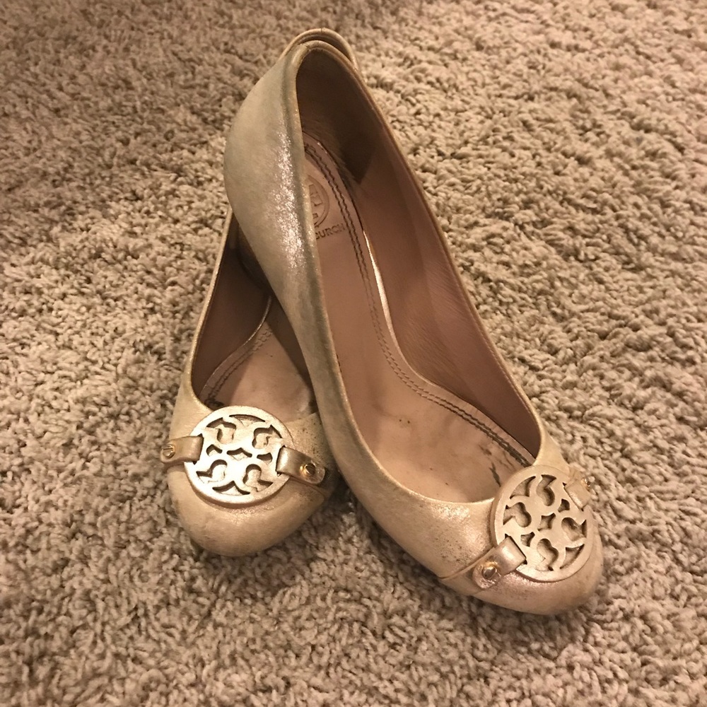 Women’s mini miller Tory Burch wedge gold 6.5